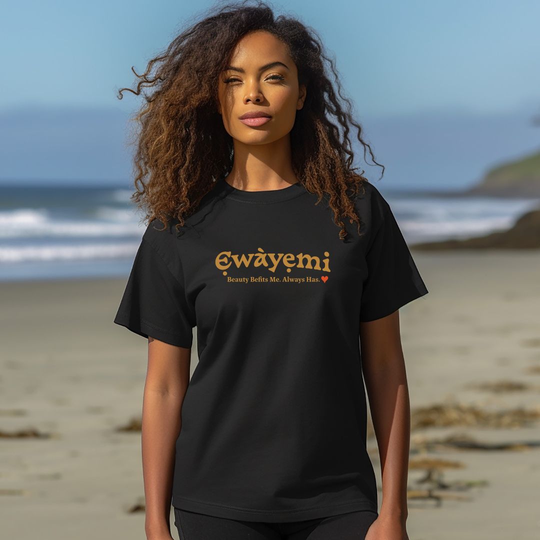 Ewayemi - Beauty Befits Me Crewneck Tee